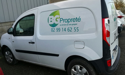 Véhicule de BG Propreté